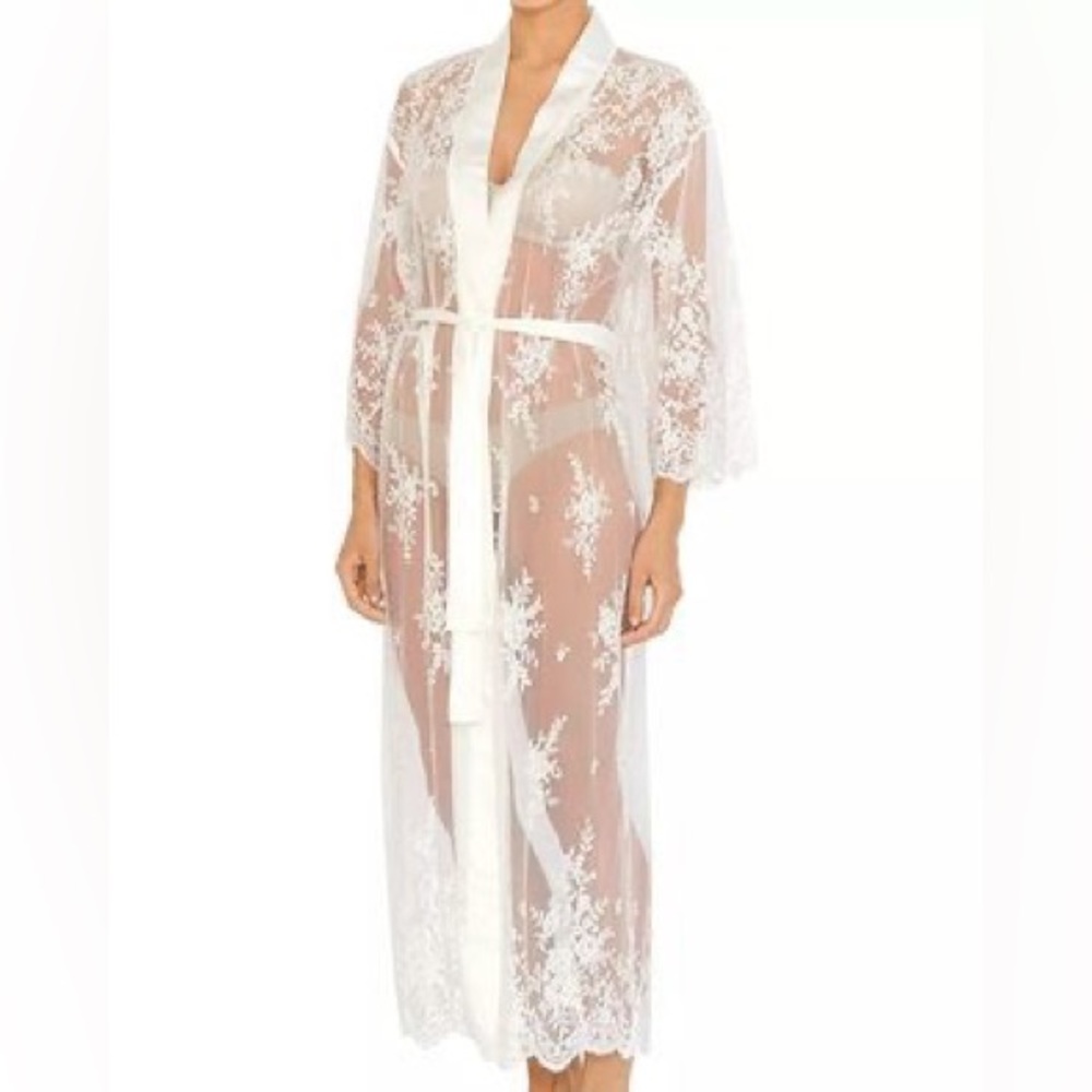 Rya Collection Robe - Brand New size XS/Small retails for $258